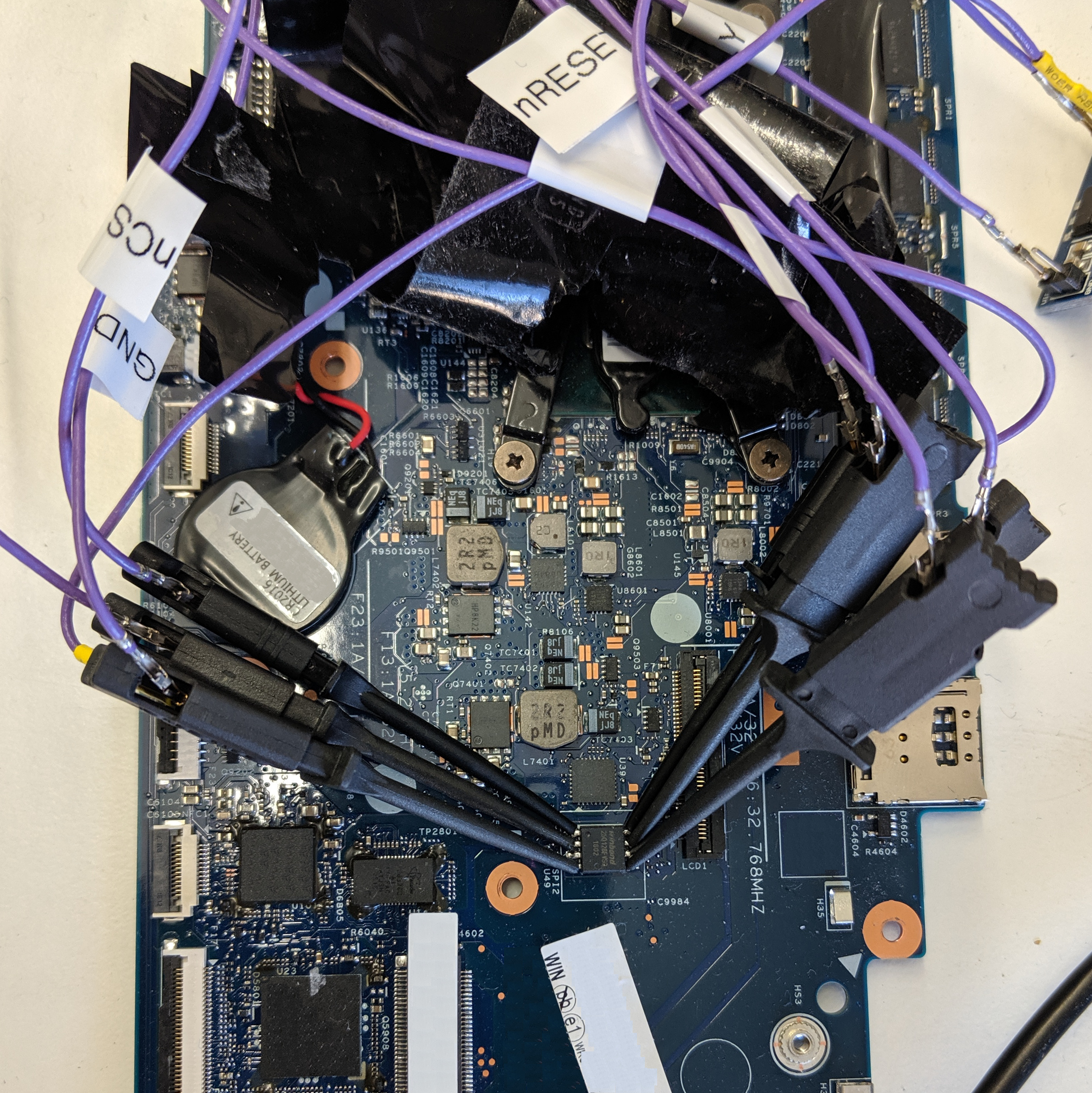 Flash chip with clips attached
