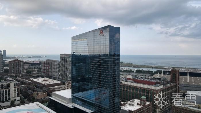 Marriott_Marquis_Chicago_in_2021.jpg